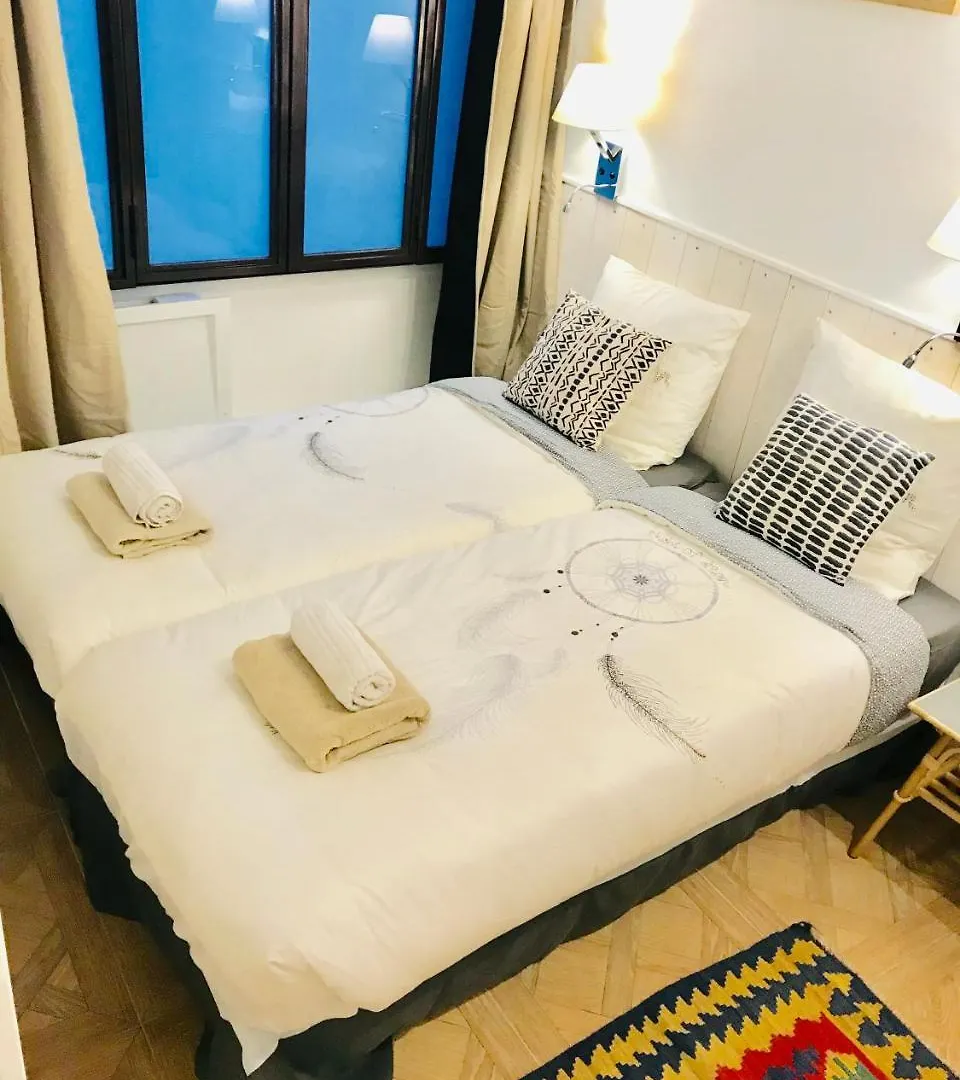 Village Saint Paul Aparthotel Paris