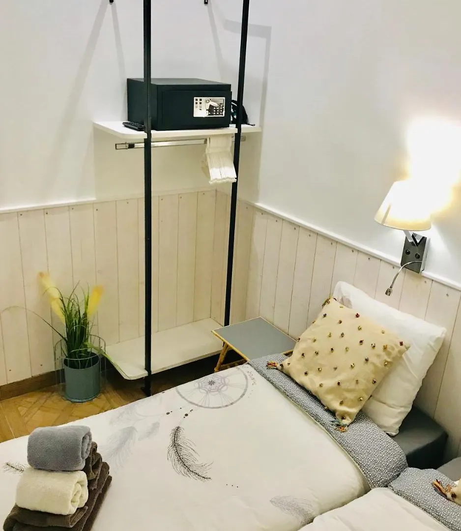 Village Saint Paul 4* Paris
