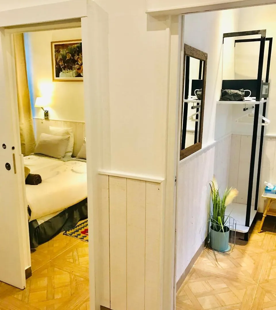 Aparthotel Village Saint Paul Paris
