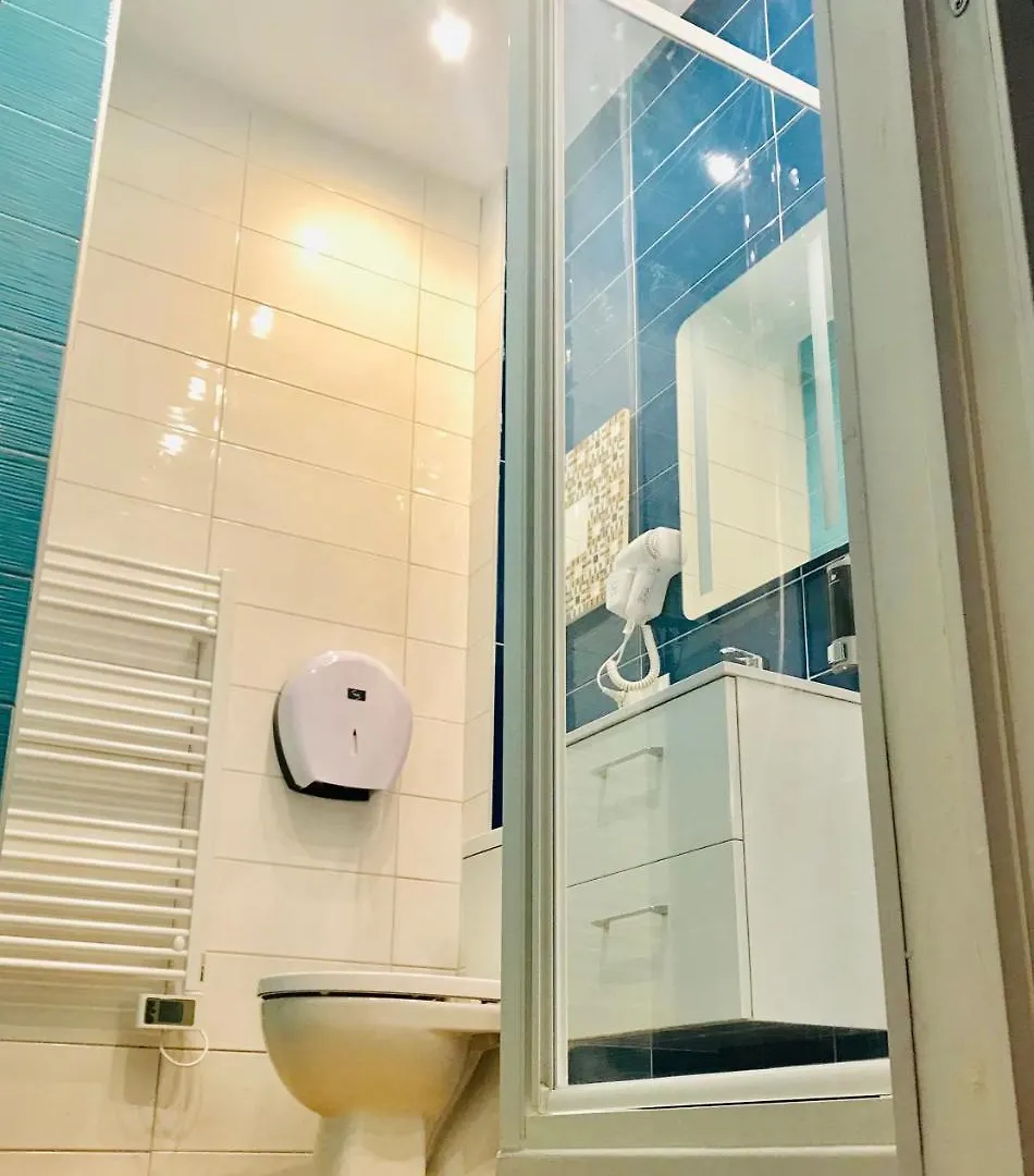 Village Saint Paul 4* Paris